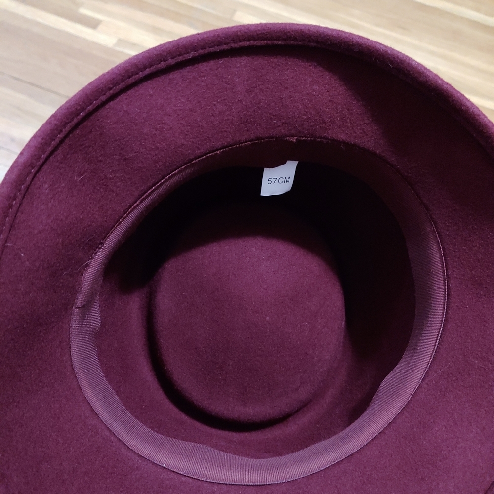 Wool hat - Picture 3 of 4